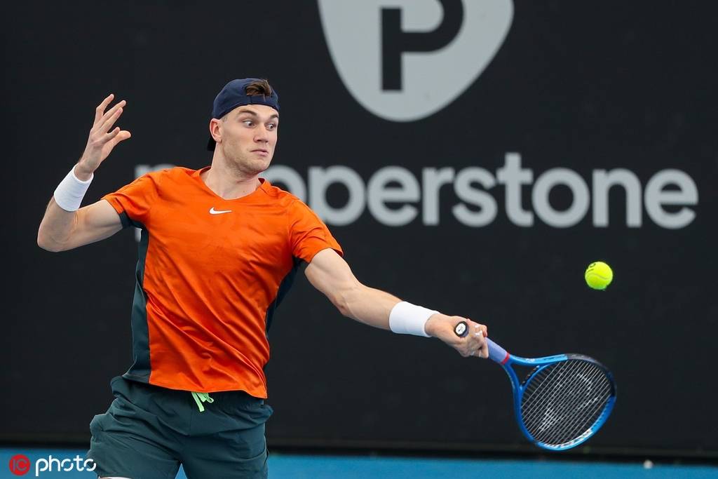 敏锐地捕捉 敏锐地捕捉