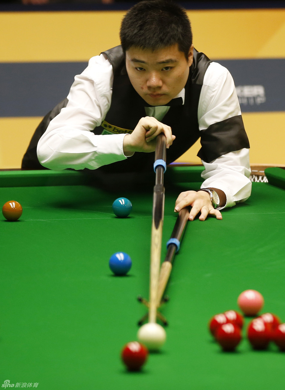 史洛曾在评 史洛曾在评