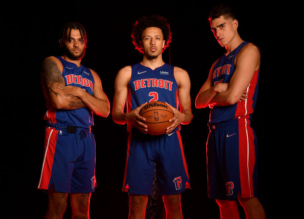 他的短传渗 他的短传渗